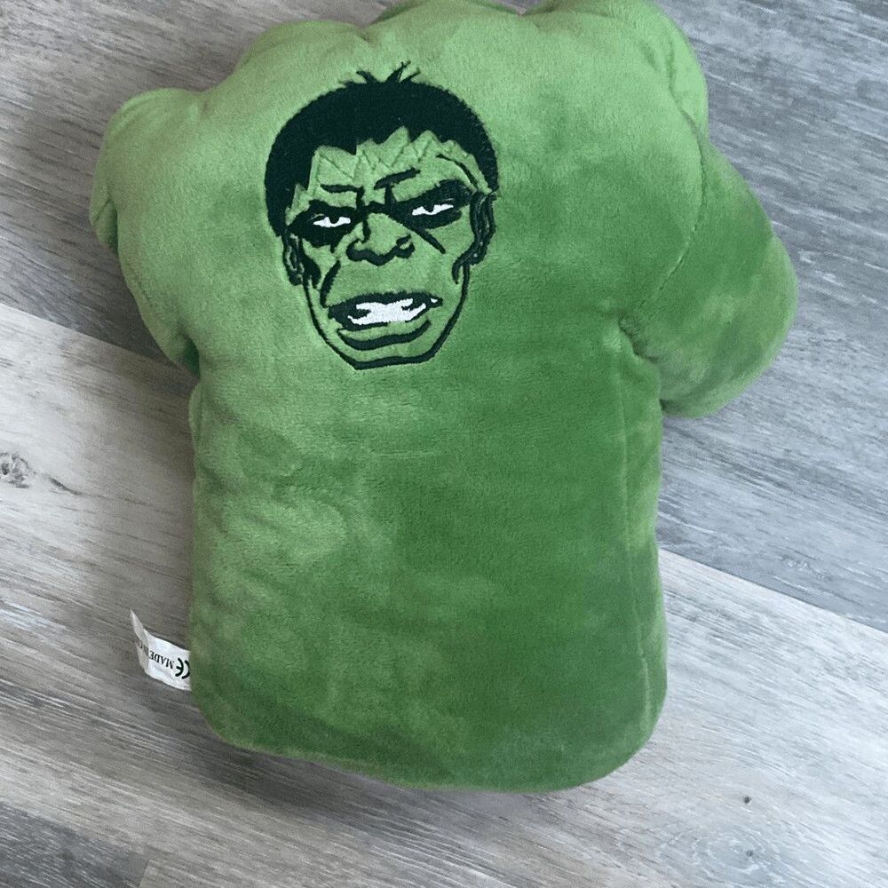 MARVEL INCREDIBLE HULK GREEN WEARABLE HAND GLOVES STUFFED PLUSH SUPER HERO 11"